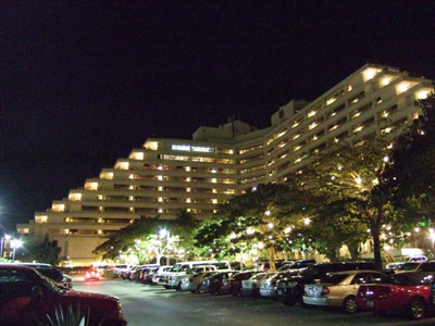 Sheraton Hotel です~部屋の感じは良いです~