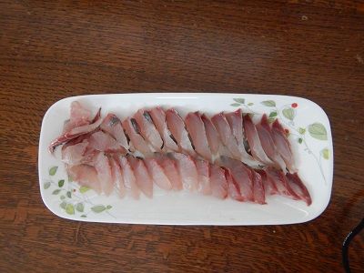 お刺身(もう一皿,背側があります)