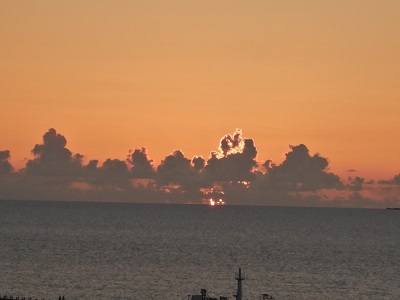 沖縄の夕日